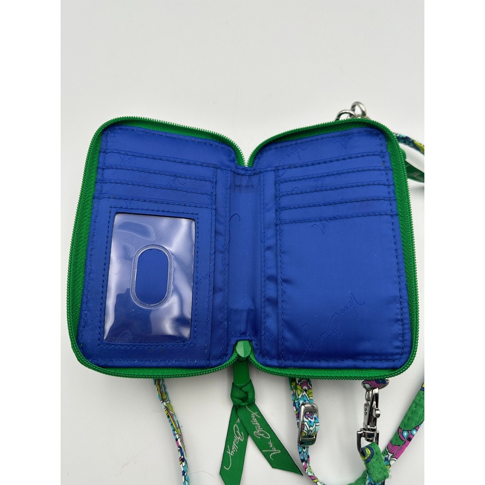 Vera Bradley All In One Crossbody Green Emerald Paisley Quilted Cotton Wristlet - Picture 9 of 16